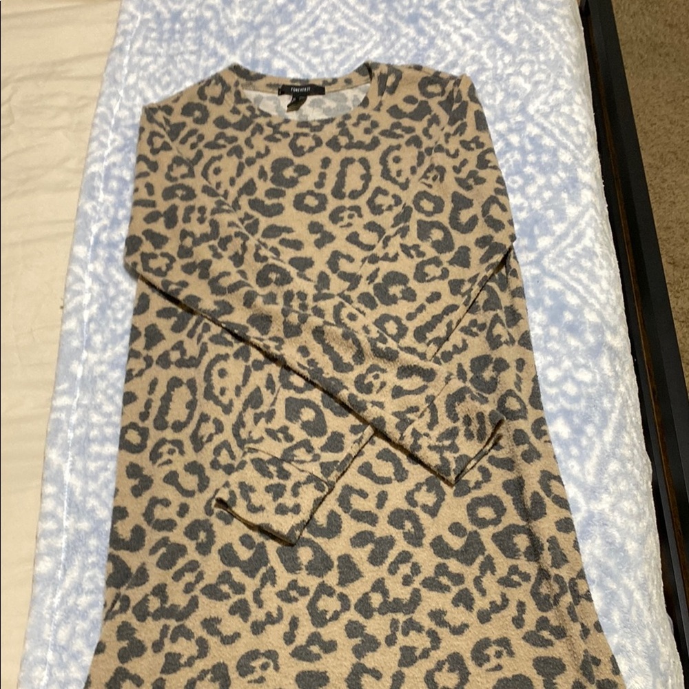 Leopard Print Long Sleeve Sweater